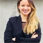 Insegnante di inglese, tedesco, italiano per stranieri per tutte le fasce d'età